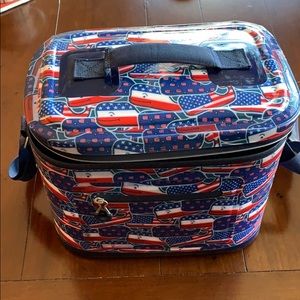 Vineyard vines Red, White and blue cooler bag NWOT